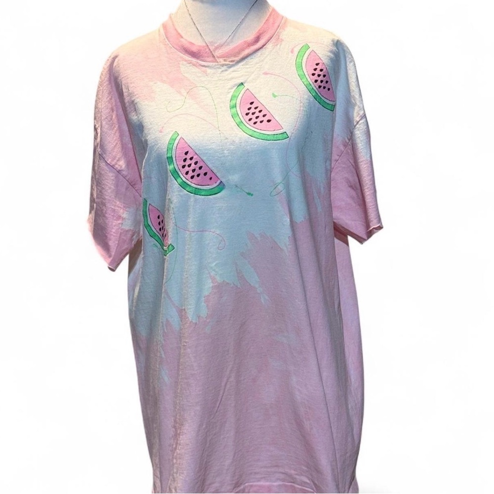 Vintage 1980’s Pink And White Tee Size One Size